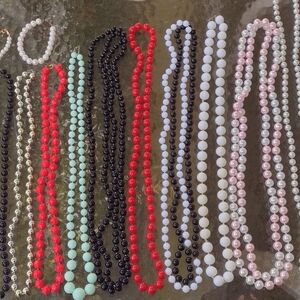 LOT OF 17 VTG PEARL BEADED NECKLACES, 14"-60" VARIOUS LENGTHS/COLORS! Stunning!